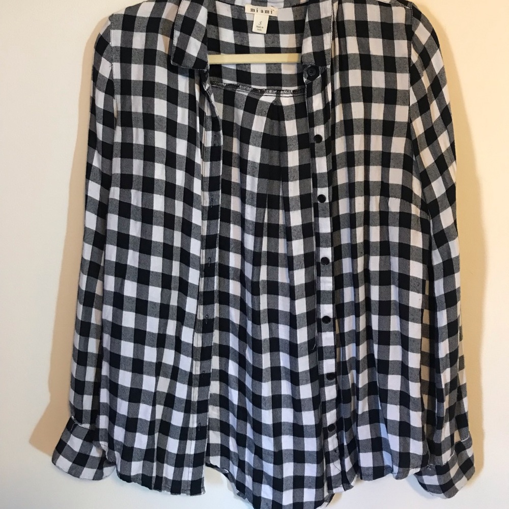 Miami button-up - Picture 2 of 2